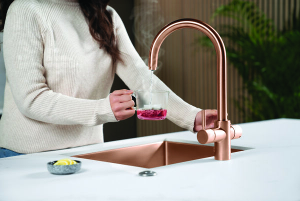 ISE 4N1 J SHAPE STEAMING HOT & FILTERED COLD WATER TAP - Image 10