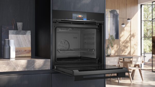 SIEMENS iQ700 BUILT-IN OVEN WITH STEAM - Black - Image 5