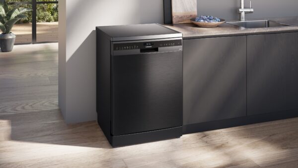 SIEMENS iQ500 FREESTANDING 60cm DISHWASHER - Brushed Black Steel - Image 3