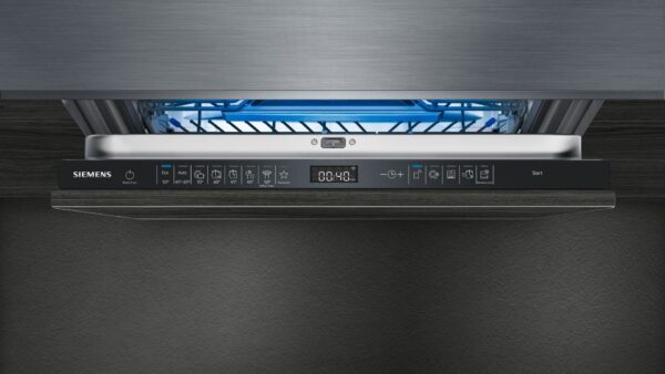SIEMENS iQ500 BUILT-IN DISHWASHER - Image 4