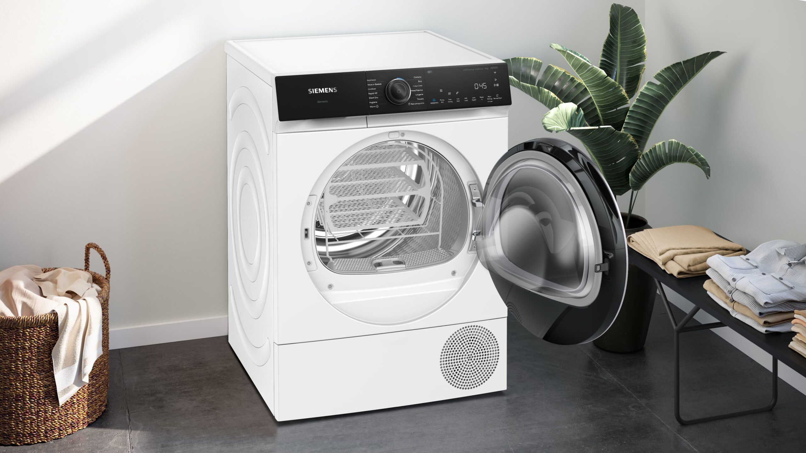 SIEMENS iQ500 HEAT PUMP TUMBLE DRYER, 9kg - White - Image 3